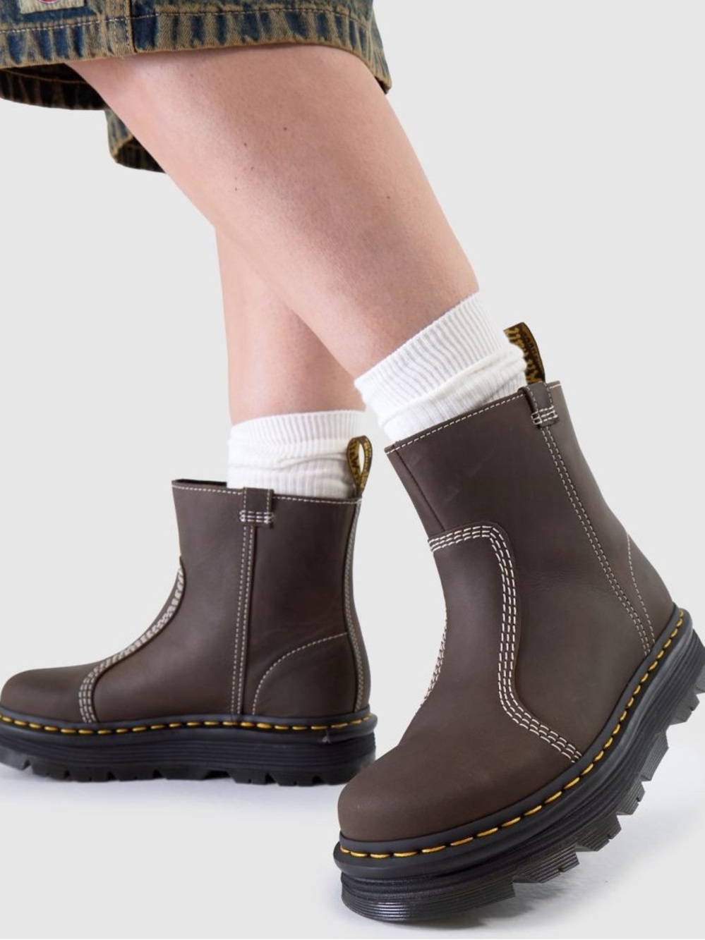 Dr Martens women’s ZEBZAG RIGGER
SLIP ON LEATHER BOOTS